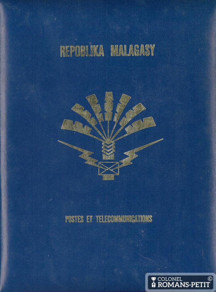 Collection de timbres offerte au Colonel Romans-Petit par la République de Madagascar