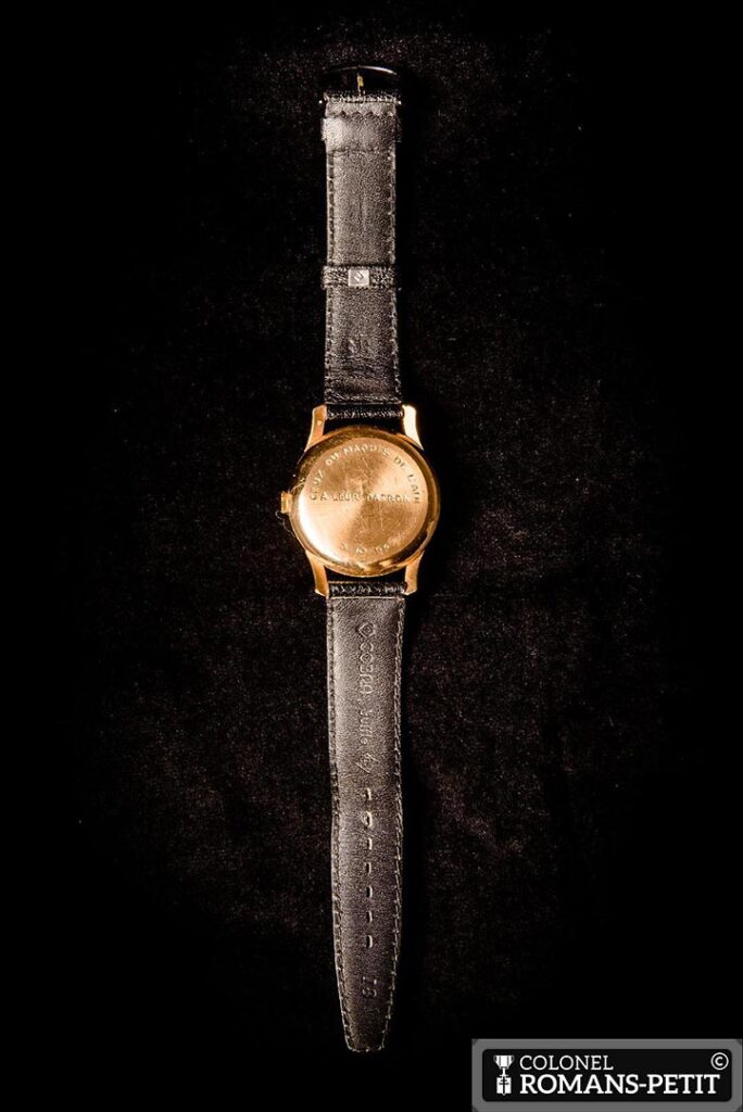Dos de la montre du Colonel Romans-Petit